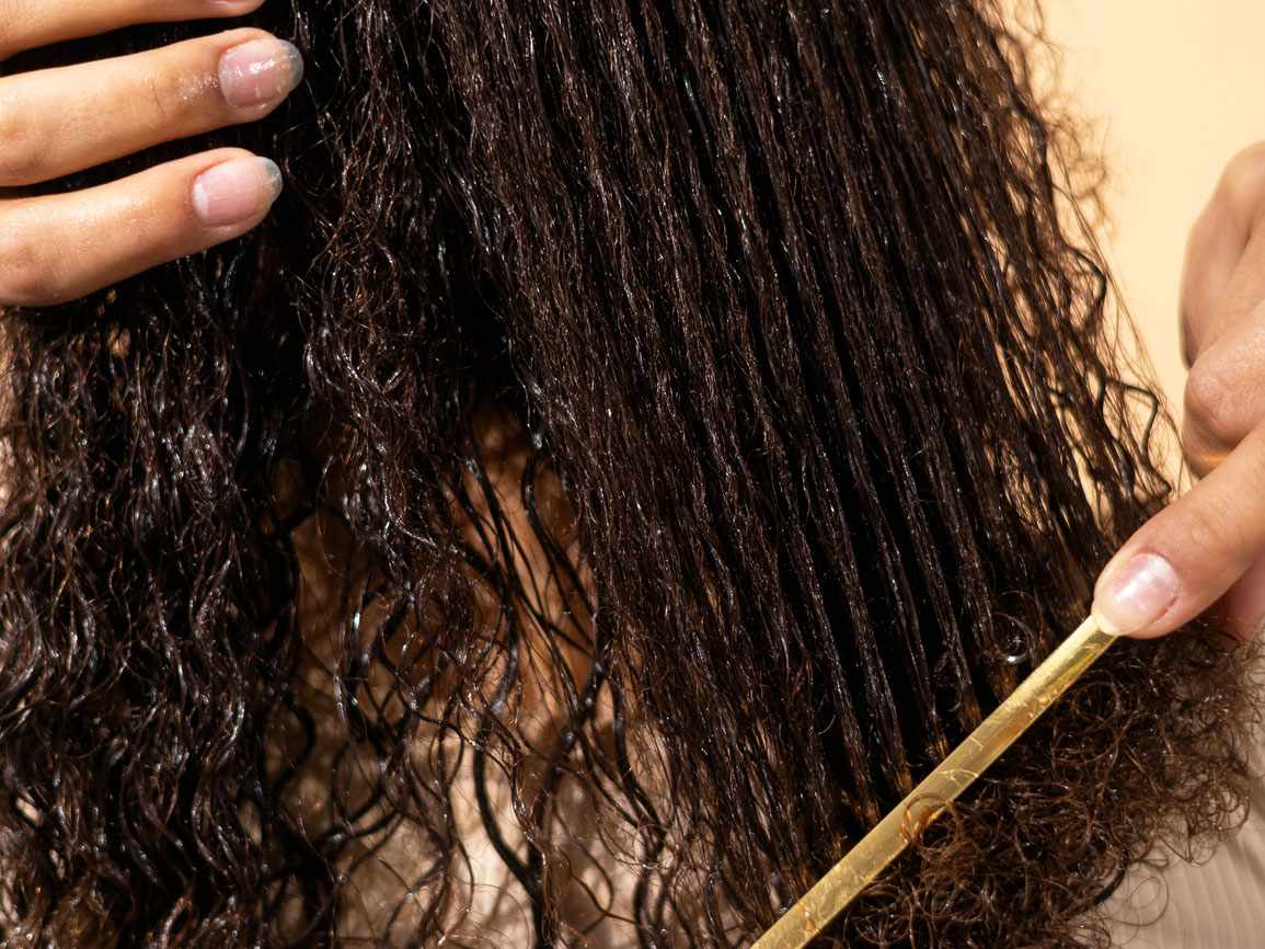 Why Hair Growth Oil Is a Must-Have Product at Lunaria Bloom